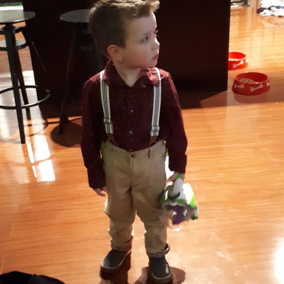 Meet your Posher, Vicky - Picture 1 of 1